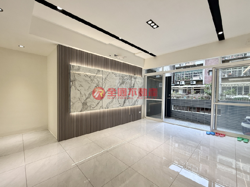 新莊捷運四房黃金二樓