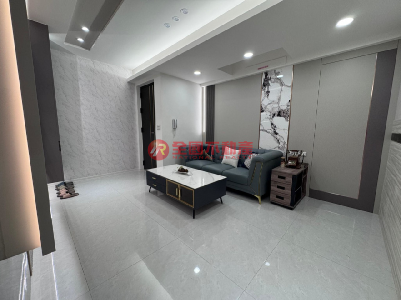 三重國小捷運黃金2樓大二房